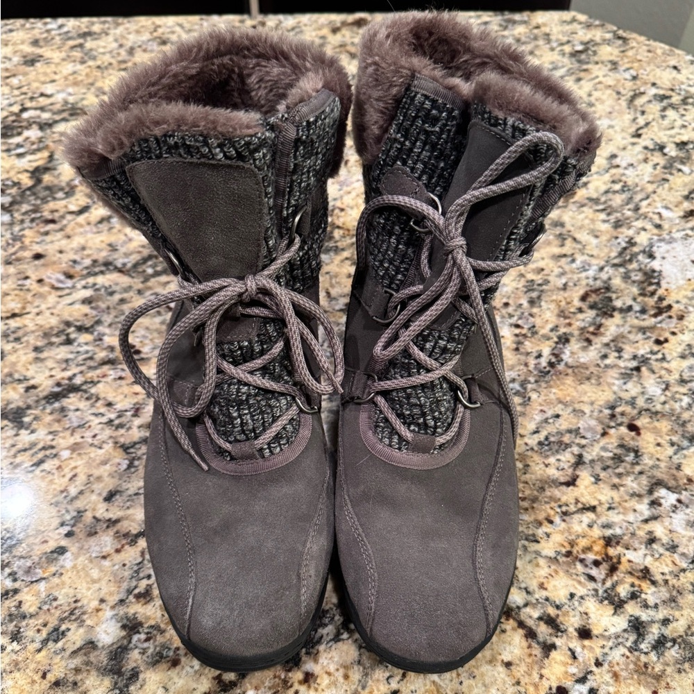 Stylish Women's Gray Winter Boots- Beartraps